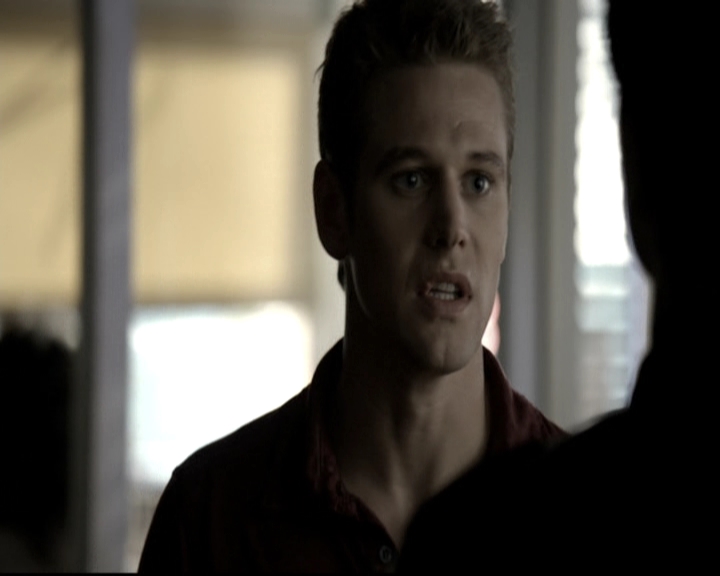 VampireDiariesWorld-dot-nl_6x09IAlone0724.jpg