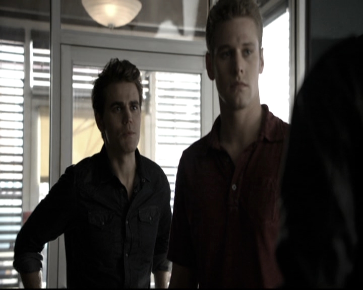 VampireDiariesWorld-dot-nl_6x09IAlone0736.jpg