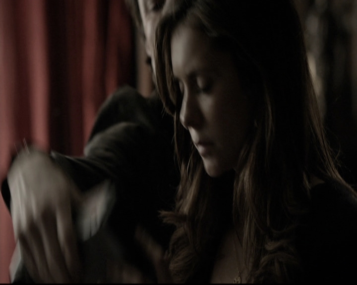 VampireDiariesWorld-dot-nl_6x09IAlone0784.jpg