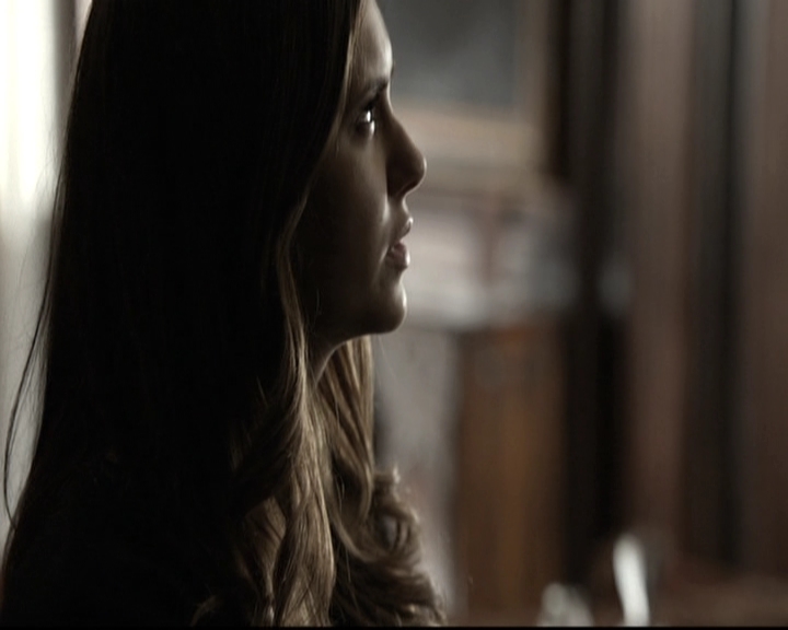 VampireDiariesWorld-dot-nl_6x09IAlone0801.jpg