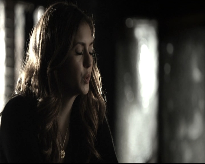 VampireDiariesWorld-dot-nl_6x09IAlone0852.jpg