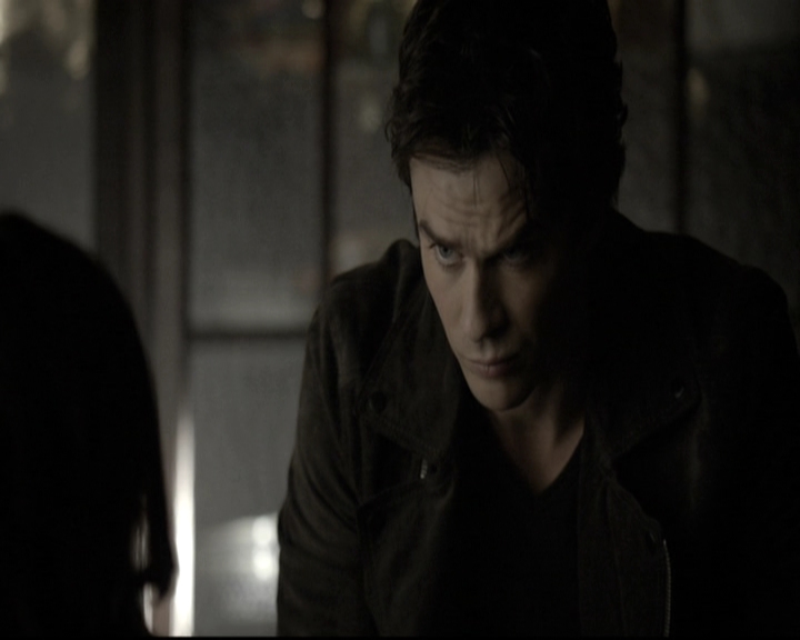 VampireDiariesWorld-dot-nl_6x09IAlone0911.jpg