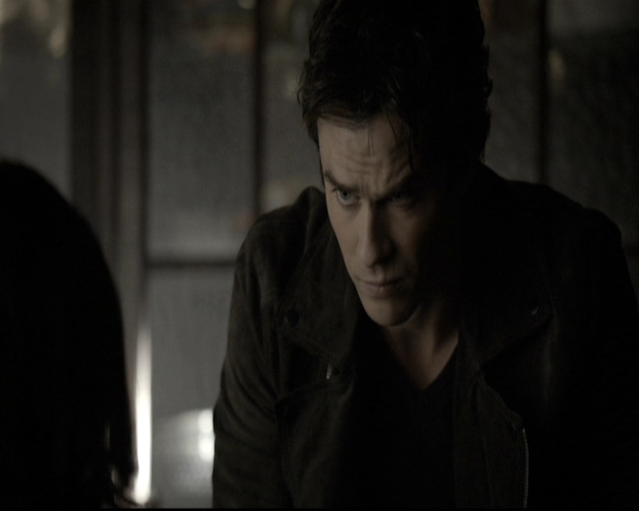 VampireDiariesWorld-dot-nl_6x09IAlone0912.jpg