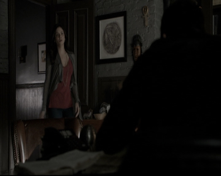 VampireDiariesWorld-dot-nl_6x09IAlone0960.jpg