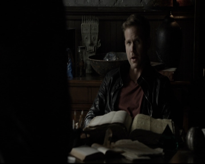 VampireDiariesWorld-dot-nl_6x09IAlone0972.jpg