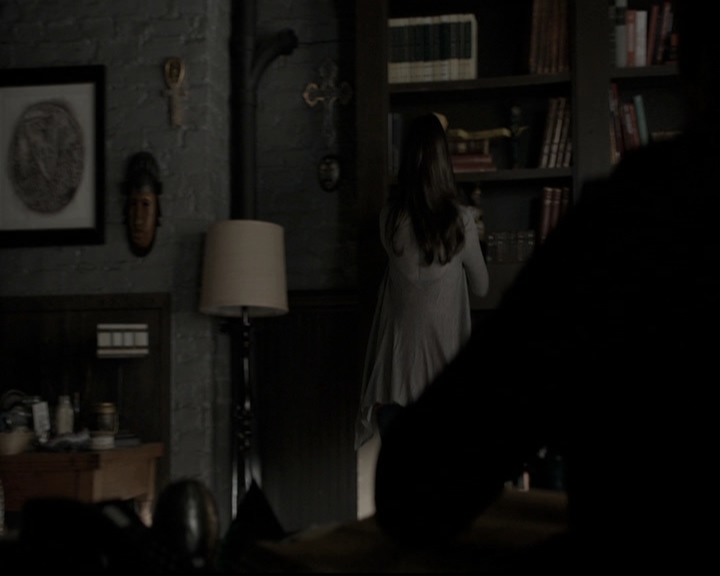 VampireDiariesWorld-dot-nl_6x09IAlone0979.jpg