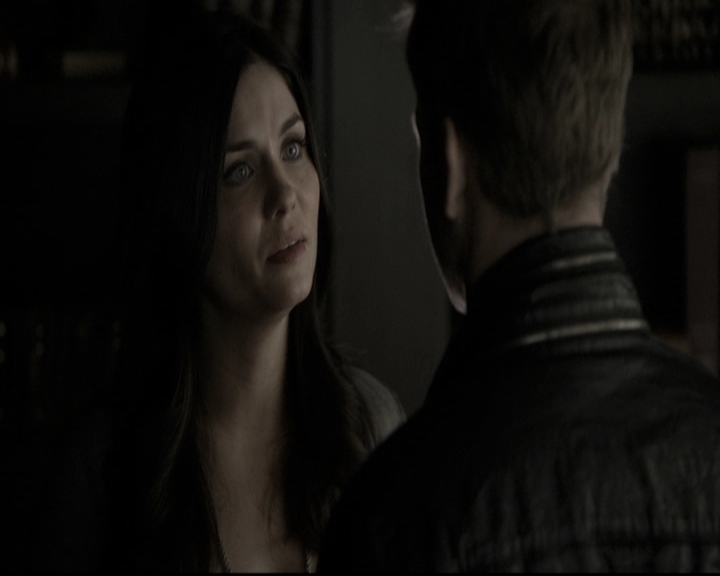 VampireDiariesWorld-dot-nl_6x09IAlone1030.jpg