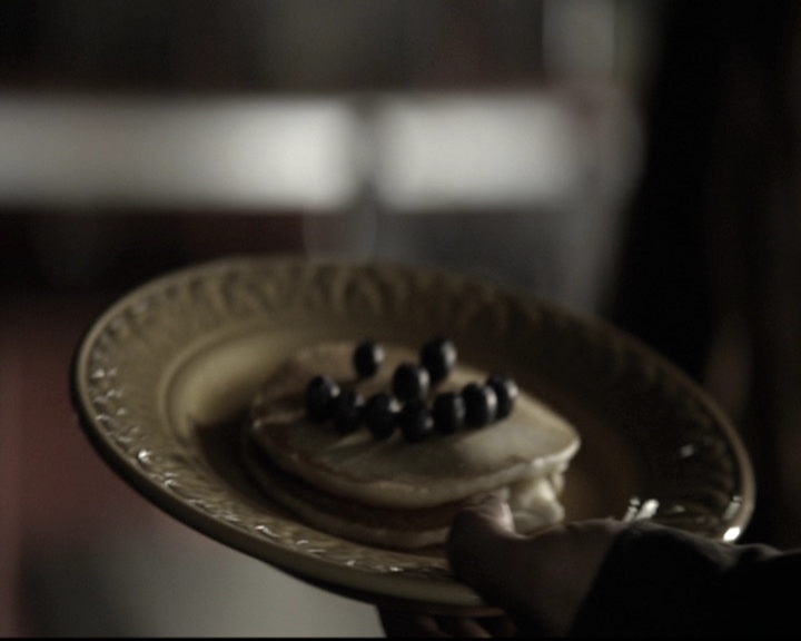 VampireDiariesWorld-dot-nl_6x09IAlone1048.jpg