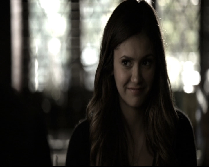 VampireDiariesWorld-dot-nl_6x09IAlone1065.jpg