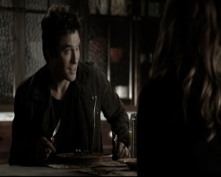 VampireDiariesWorld-dot-nl_6x09IAlone1068.jpg