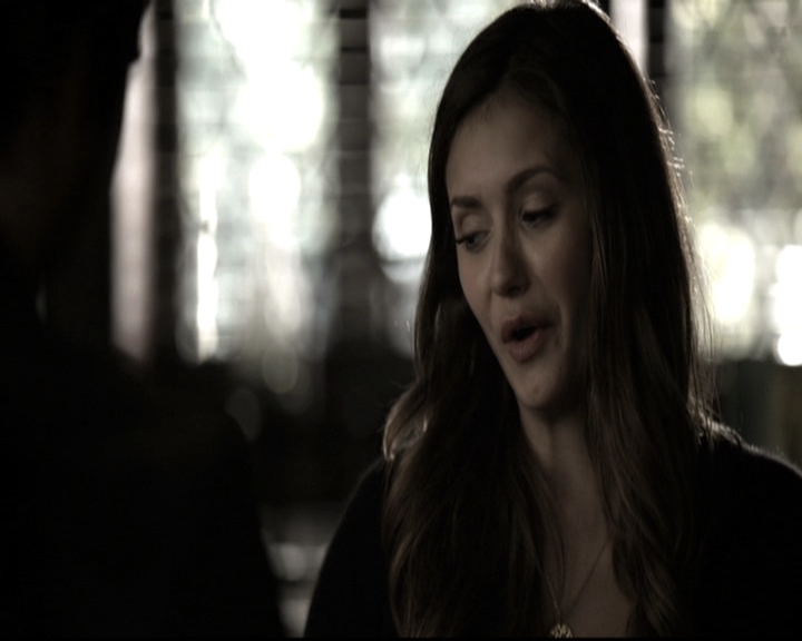 VampireDiariesWorld-dot-nl_6x09IAlone1071.jpg