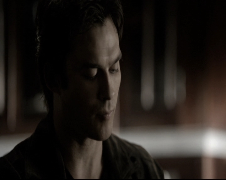 VampireDiariesWorld-dot-nl_6x09IAlone1088.jpg