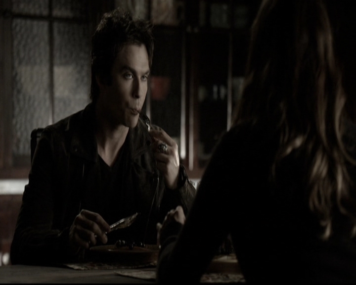 VampireDiariesWorld-dot-nl_6x09IAlone1107.jpg