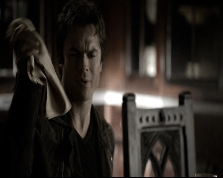 VampireDiariesWorld-dot-nl_6x09IAlone1115.jpg