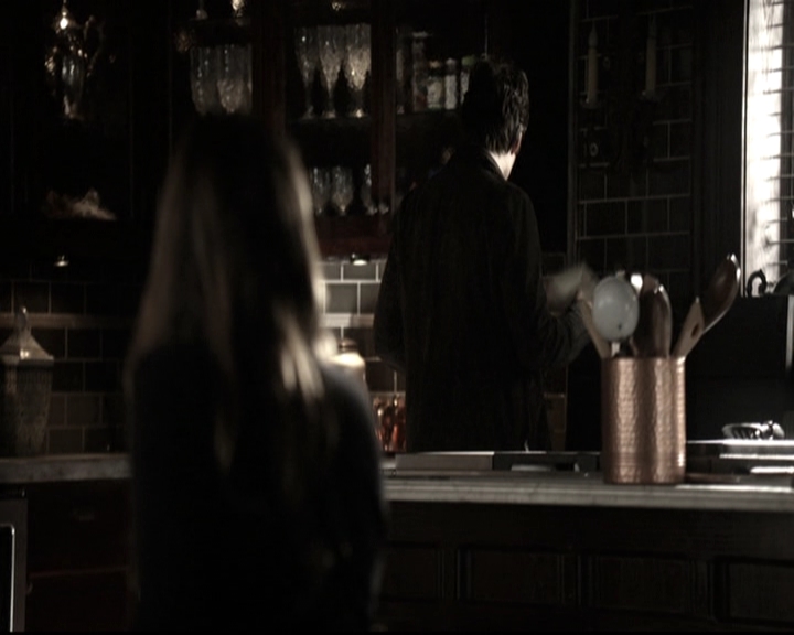 VampireDiariesWorld-dot-nl_6x09IAlone1126.jpg