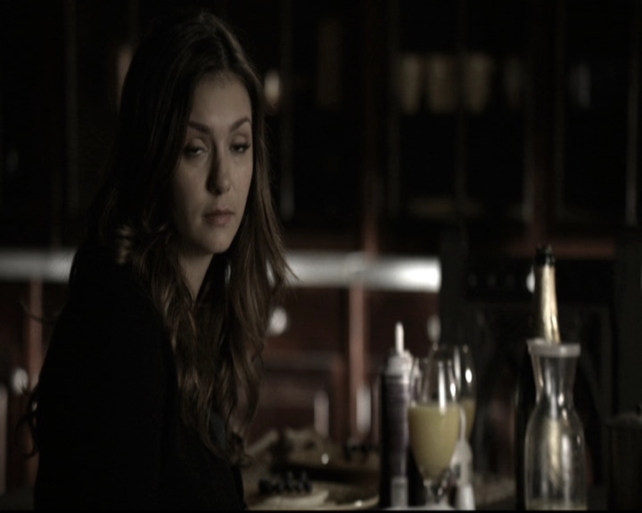 VampireDiariesWorld-dot-nl_6x09IAlone1131.jpg