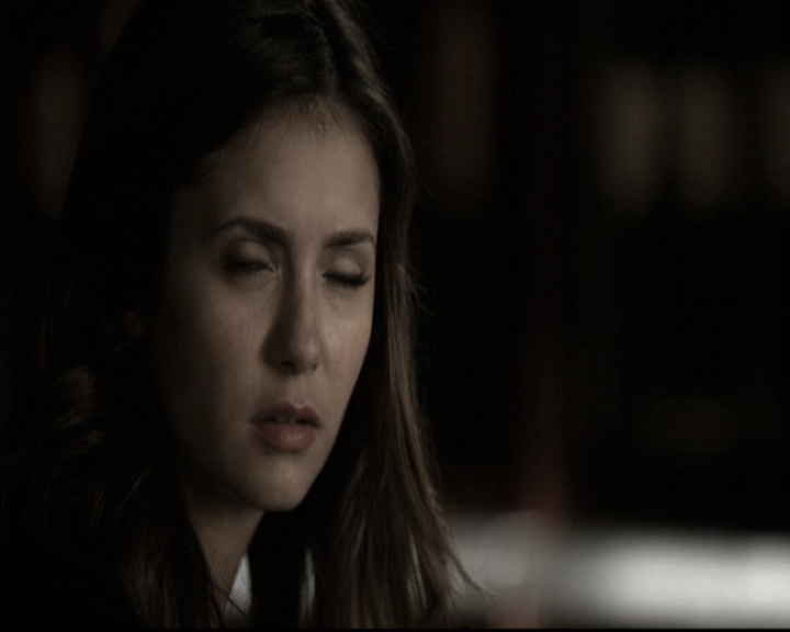 VampireDiariesWorld-dot-nl_6x09IAlone1146.jpg