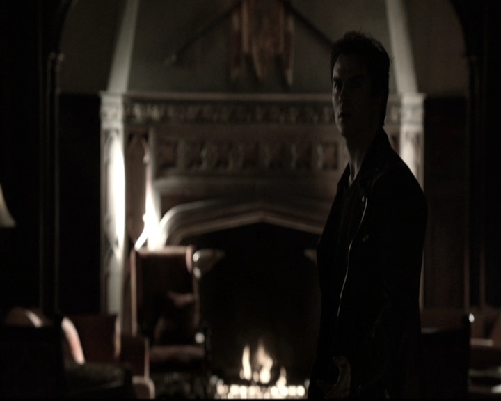 VampireDiariesWorld-dot-nl_6x09IAlone1182.jpg