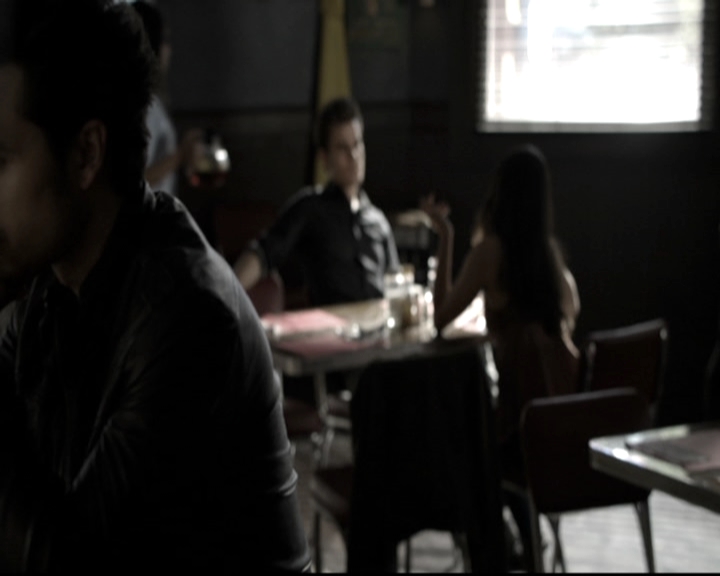 VampireDiariesWorld-dot-nl_6x09IAlone1188.jpg