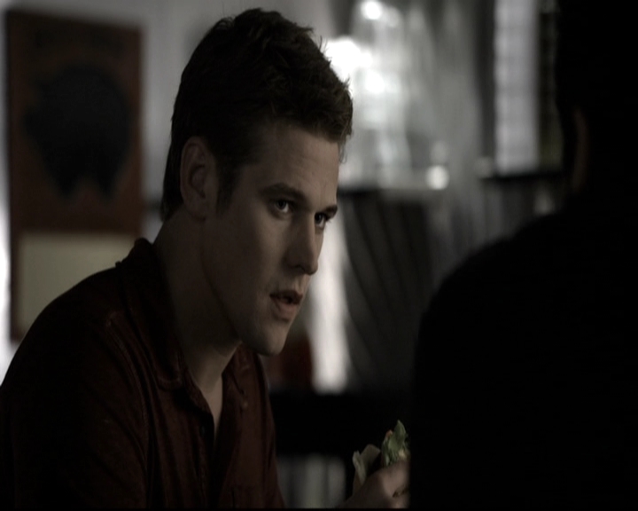 VampireDiariesWorld-dot-nl_6x09IAlone1204.jpg