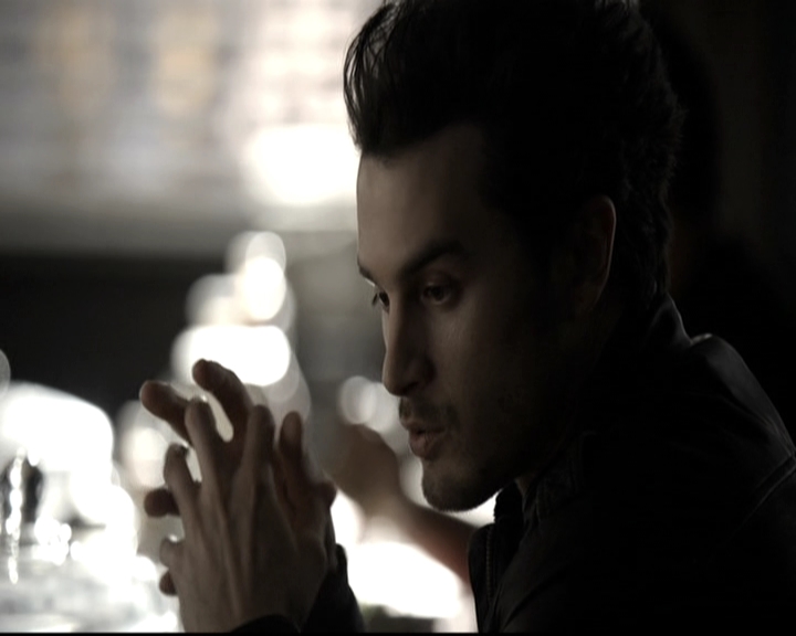 VampireDiariesWorld-dot-nl_6x09IAlone1205.jpg