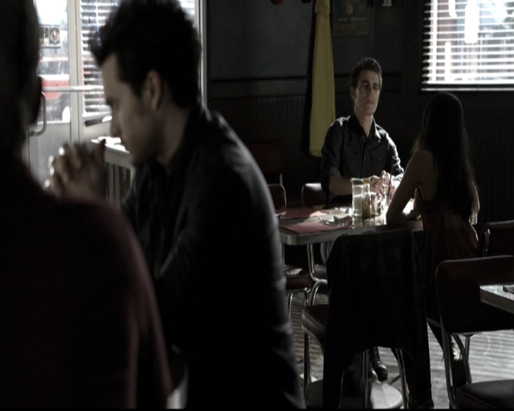 VampireDiariesWorld-dot-nl_6x09IAlone1228.jpg