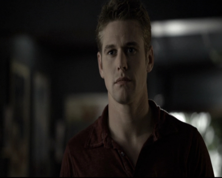 VampireDiariesWorld-dot-nl_6x09IAlone1272.jpg