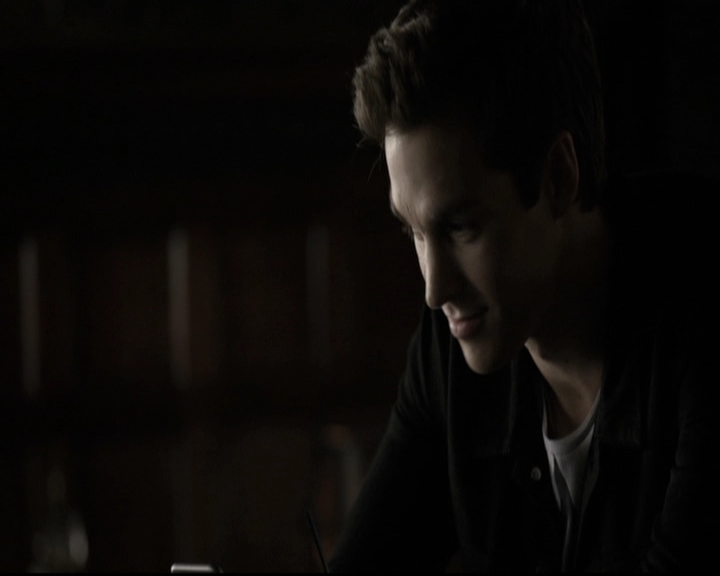 VampireDiariesWorld-dot-nl_6x09IAlone1275.jpg