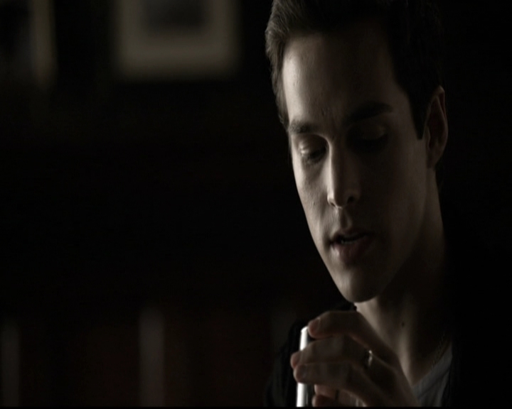 VampireDiariesWorld-dot-nl_6x09IAlone1282.jpg