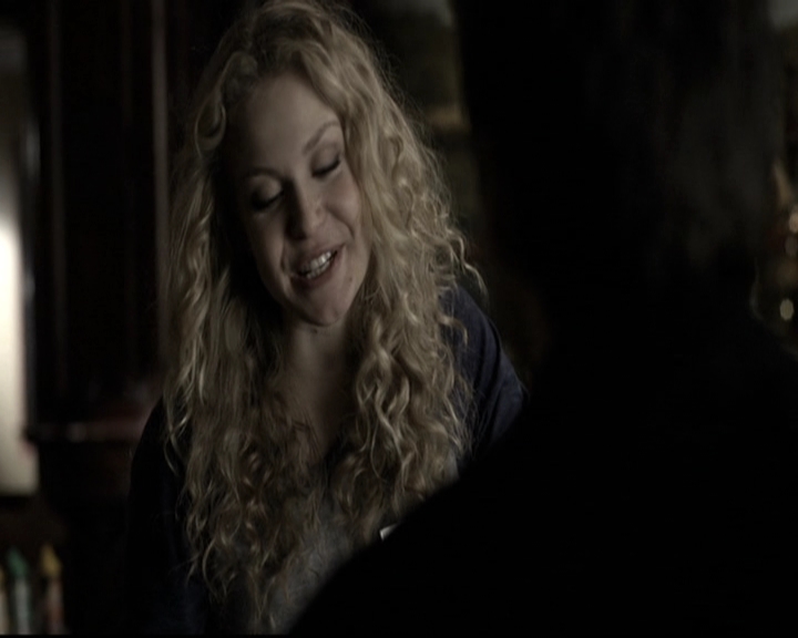 VampireDiariesWorld-dot-nl_6x09IAlone1322.jpg