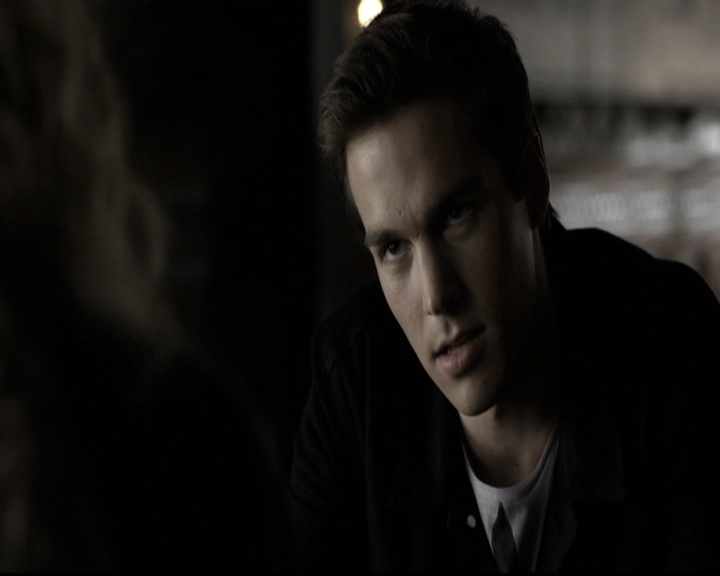 VampireDiariesWorld-dot-nl_6x09IAlone1329.jpg