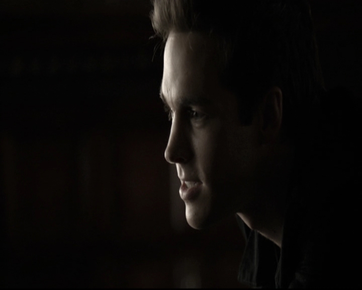 VampireDiariesWorld-dot-nl_6x09IAlone1343.jpg