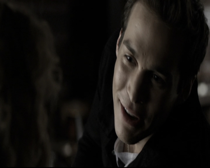 VampireDiariesWorld-dot-nl_6x09IAlone1344.jpg