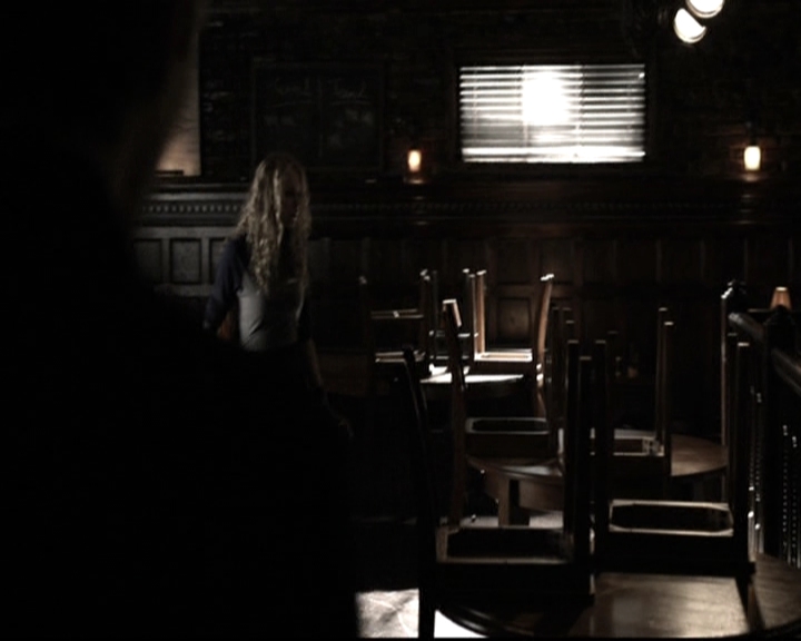 VampireDiariesWorld-dot-nl_6x09IAlone1373.jpg