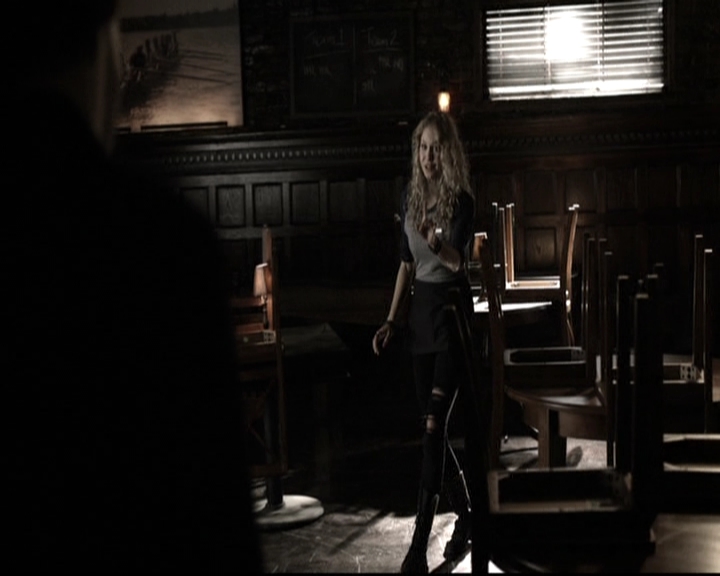 VampireDiariesWorld-dot-nl_6x09IAlone1374.jpg