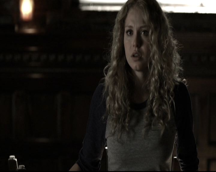 VampireDiariesWorld-dot-nl_6x09IAlone1379.jpg