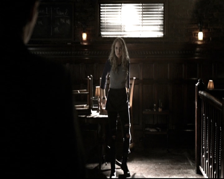 VampireDiariesWorld-dot-nl_6x09IAlone1384.jpg