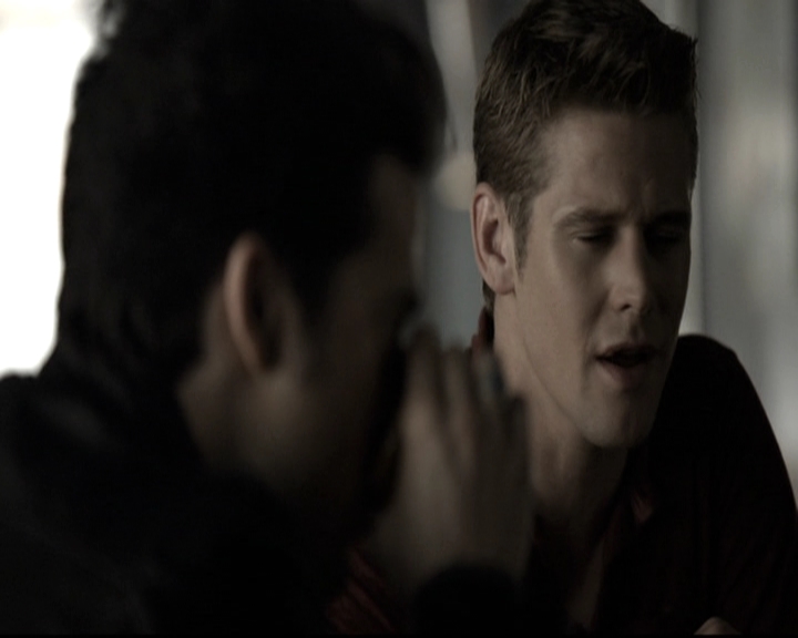 VampireDiariesWorld-dot-nl_6x09IAlone1410.jpg