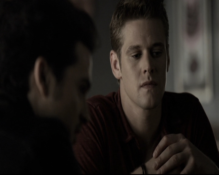 VampireDiariesWorld-dot-nl_6x09IAlone1437.jpg