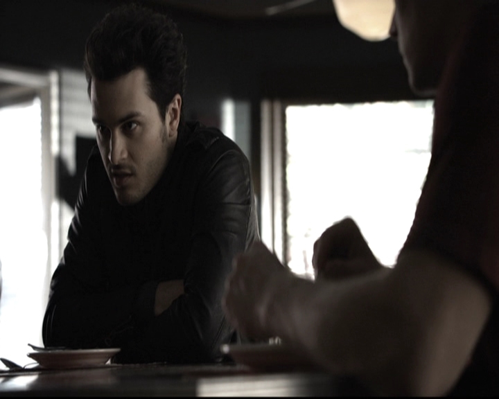 VampireDiariesWorld-dot-nl_6x09IAlone1439.jpg