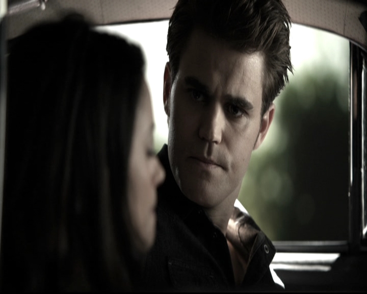 VampireDiariesWorld-dot-nl_6x09IAlone1478.jpg