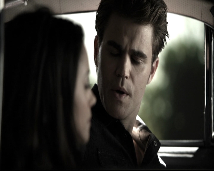 VampireDiariesWorld-dot-nl_6x09IAlone1482.jpg