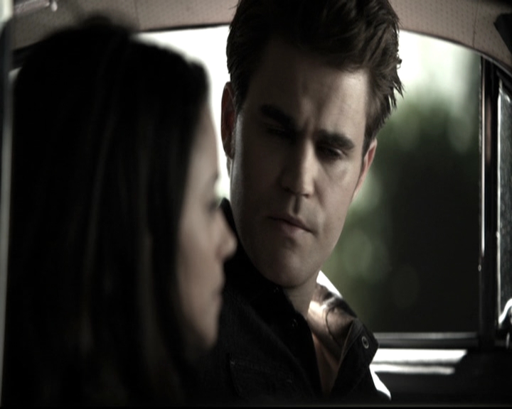 VampireDiariesWorld-dot-nl_6x09IAlone1484.jpg