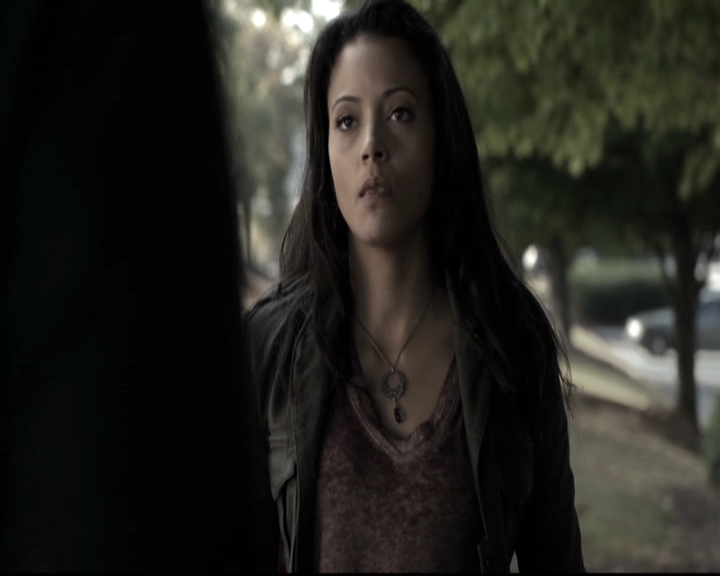 VampireDiariesWorld-dot-nl_6x09IAlone1499.jpg