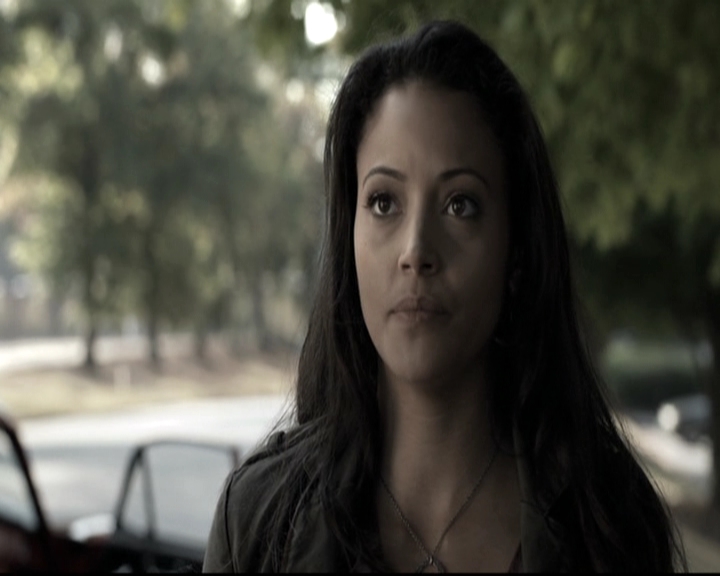 VampireDiariesWorld-dot-nl_6x09IAlone1504.jpg