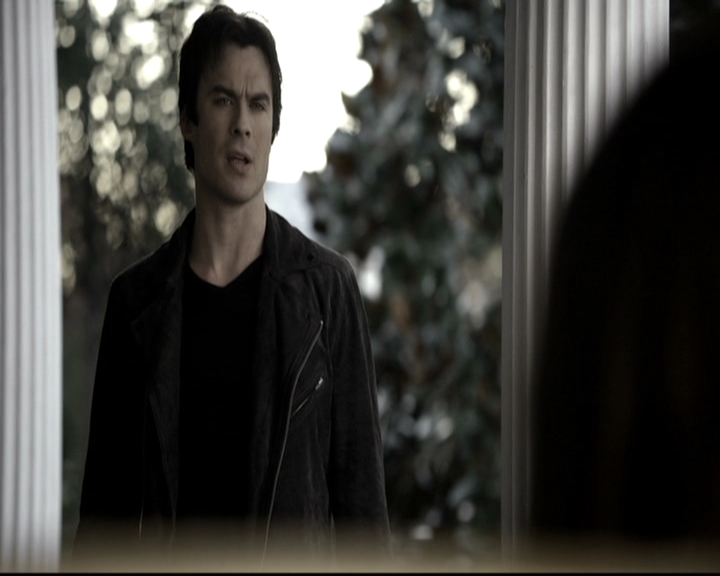 VampireDiariesWorld-dot-nl_6x09IAlone1525.jpg