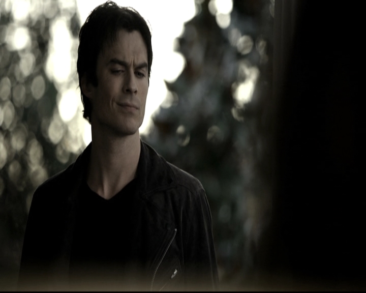 VampireDiariesWorld-dot-nl_6x09IAlone1541.jpg