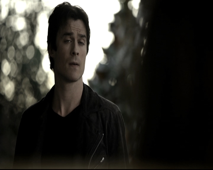 VampireDiariesWorld-dot-nl_6x09IAlone1544.jpg