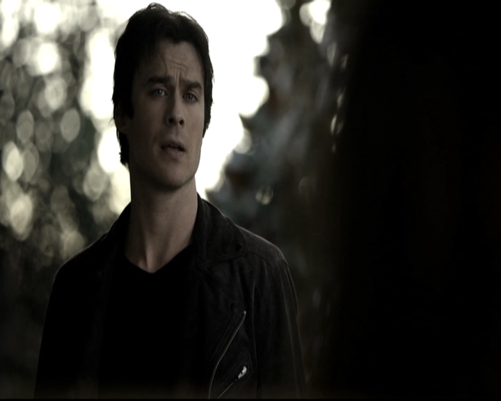 VampireDiariesWorld-dot-nl_6x09IAlone1545.jpg