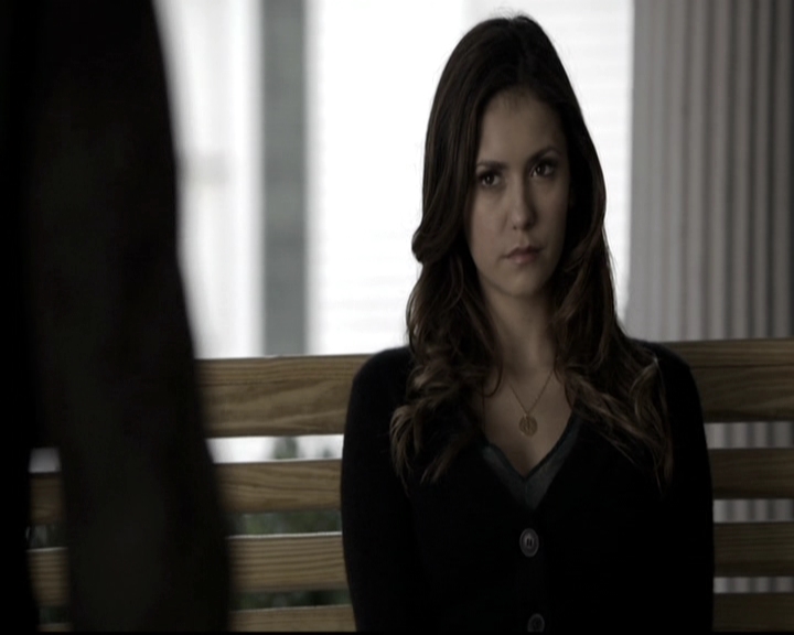 VampireDiariesWorld-dot-nl_6x09IAlone1548.jpg